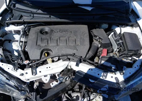 2018 Toyota Corolla L из США, поврежденный, VIN 2T1BURHE7JC042075